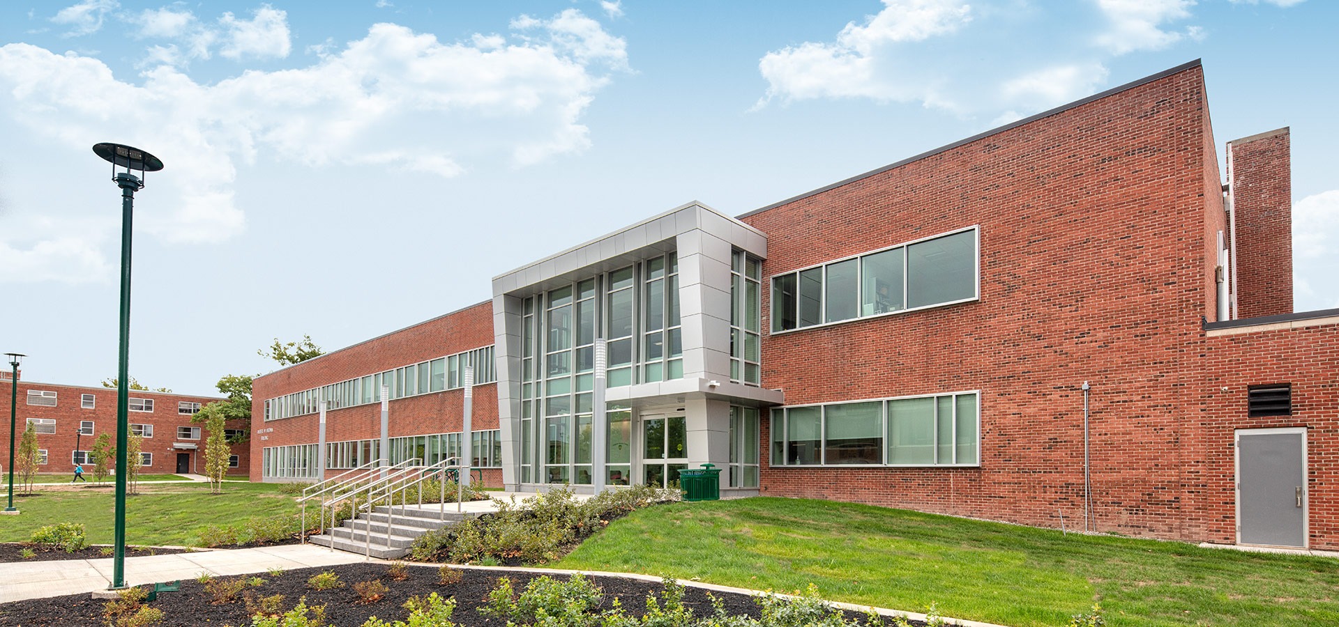 Red Dragon Outfitters, SUNY Oneonta